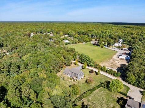 533 Old Barnstable Road Falmouth MA 02536