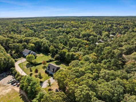 533 Old Barnstable Road Falmouth MA 02536