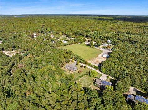 533 Old Barnstable Road Falmouth MA 02536