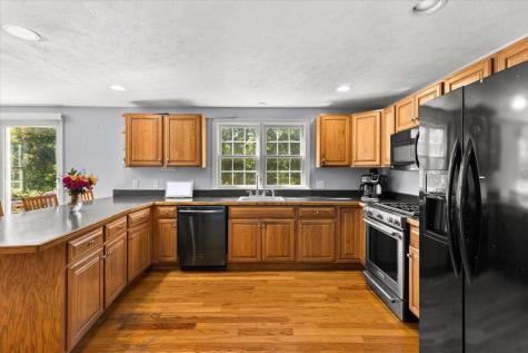 533 Old Barnstable Road Falmouth MA 02536