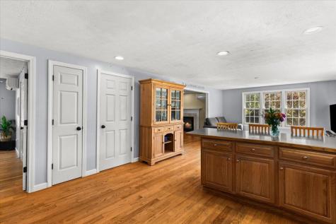 533 Old Barnstable Road Falmouth MA 02536