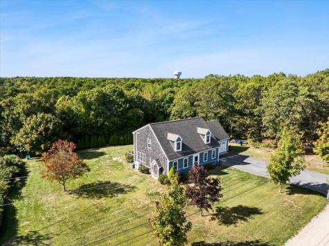 533 Old Barnstable Road Falmouth MA 02536