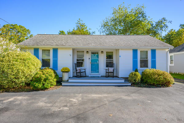 9 Sippican Road Wareham MA 02571