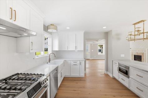 10 Vesper Avenue Falmouth MA 02540