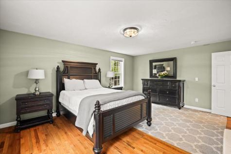 1 Doctor Braley Road Rochester MA 02770