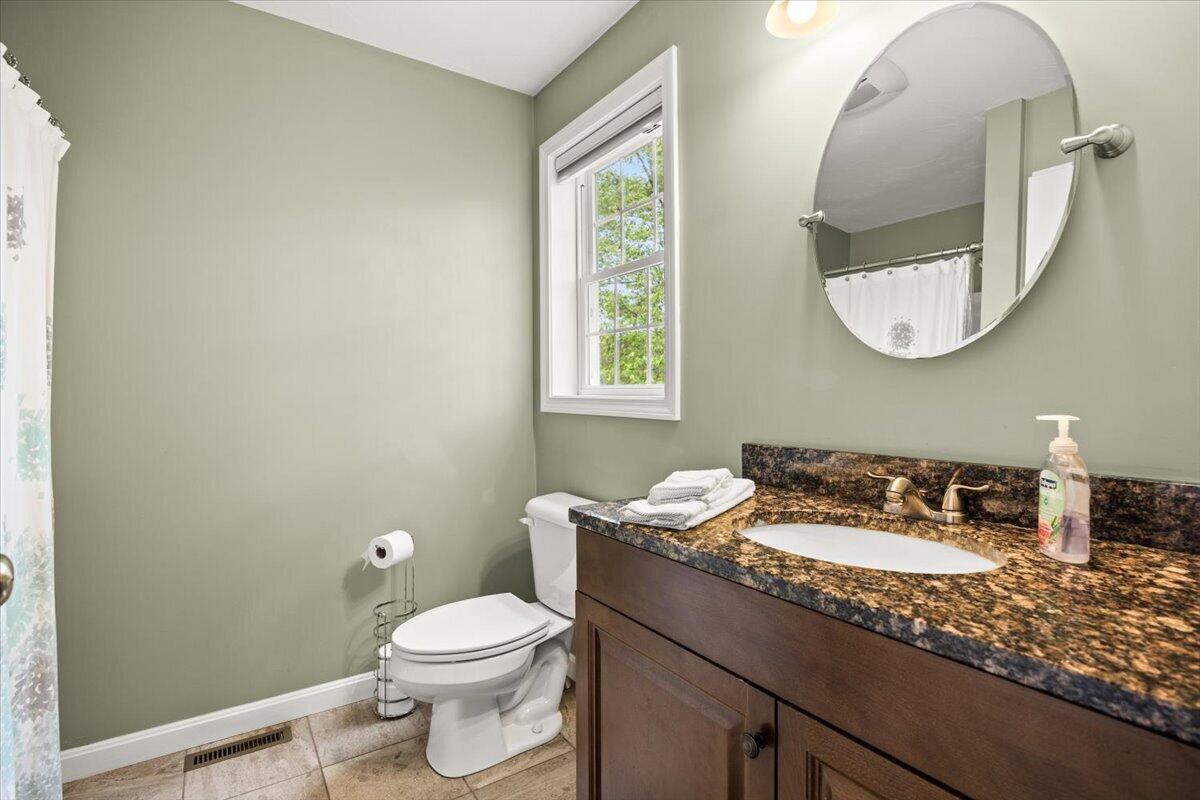 1 Doctor Braley Road Rochester MA 02770