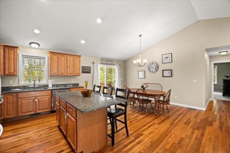 1 Doctor Braley Road Rochester MA 02770