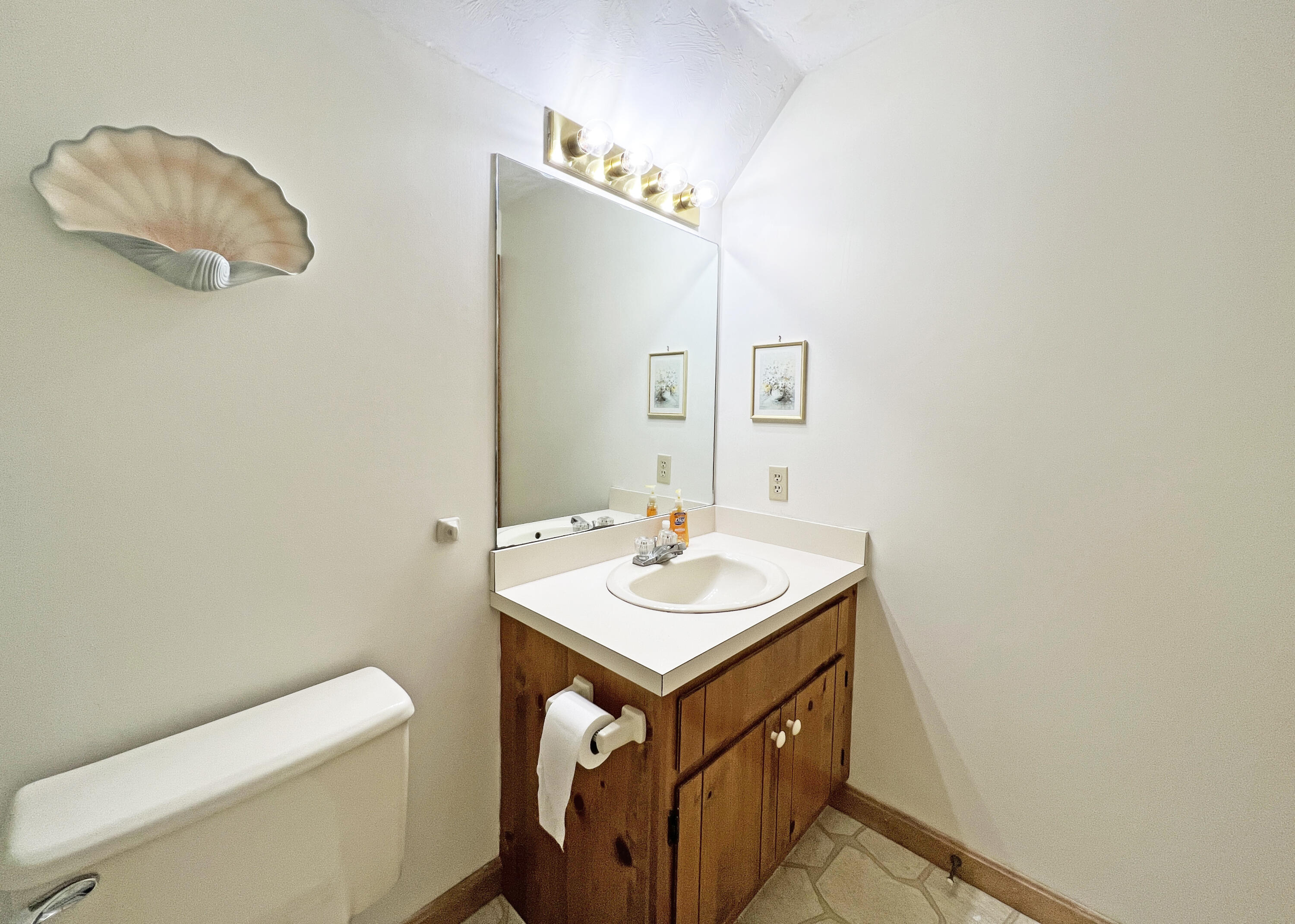 14 South West Drive Yarmouth MA 02664