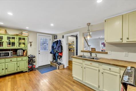 34 Weir Road Yarmouth MA 02675