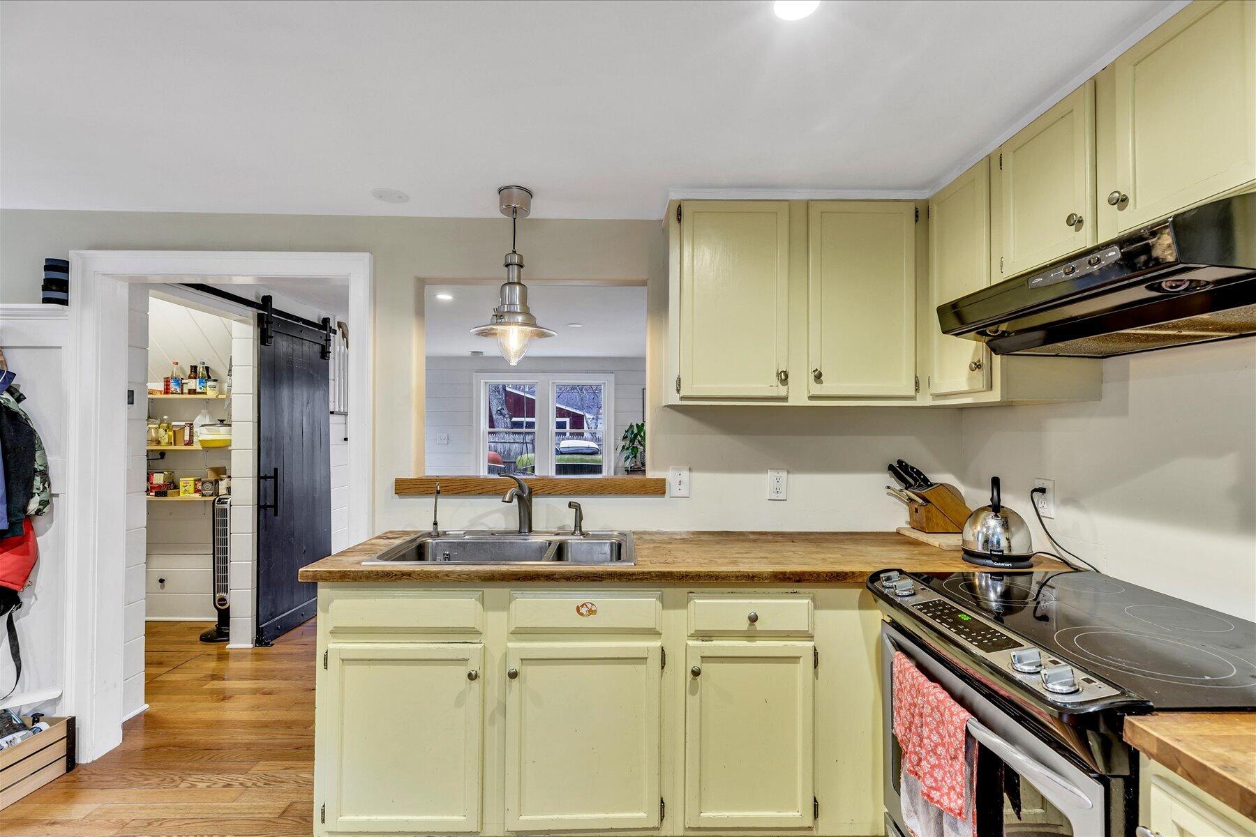 34 Weir Road Yarmouth MA 02675