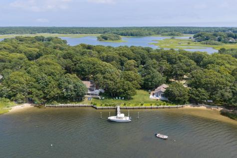 30 Overland Road Mashpee MA 02649