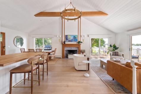 30 Overland Road Mashpee MA 02649