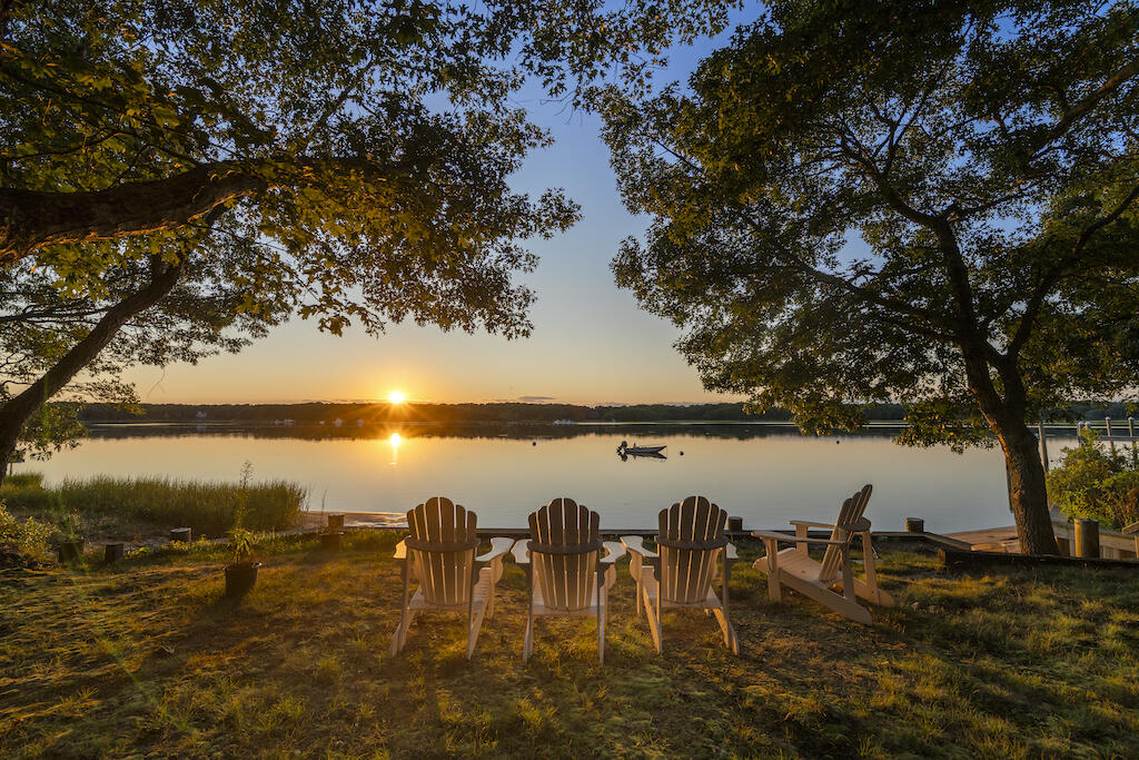 30 Overland Road Mashpee MA 02649