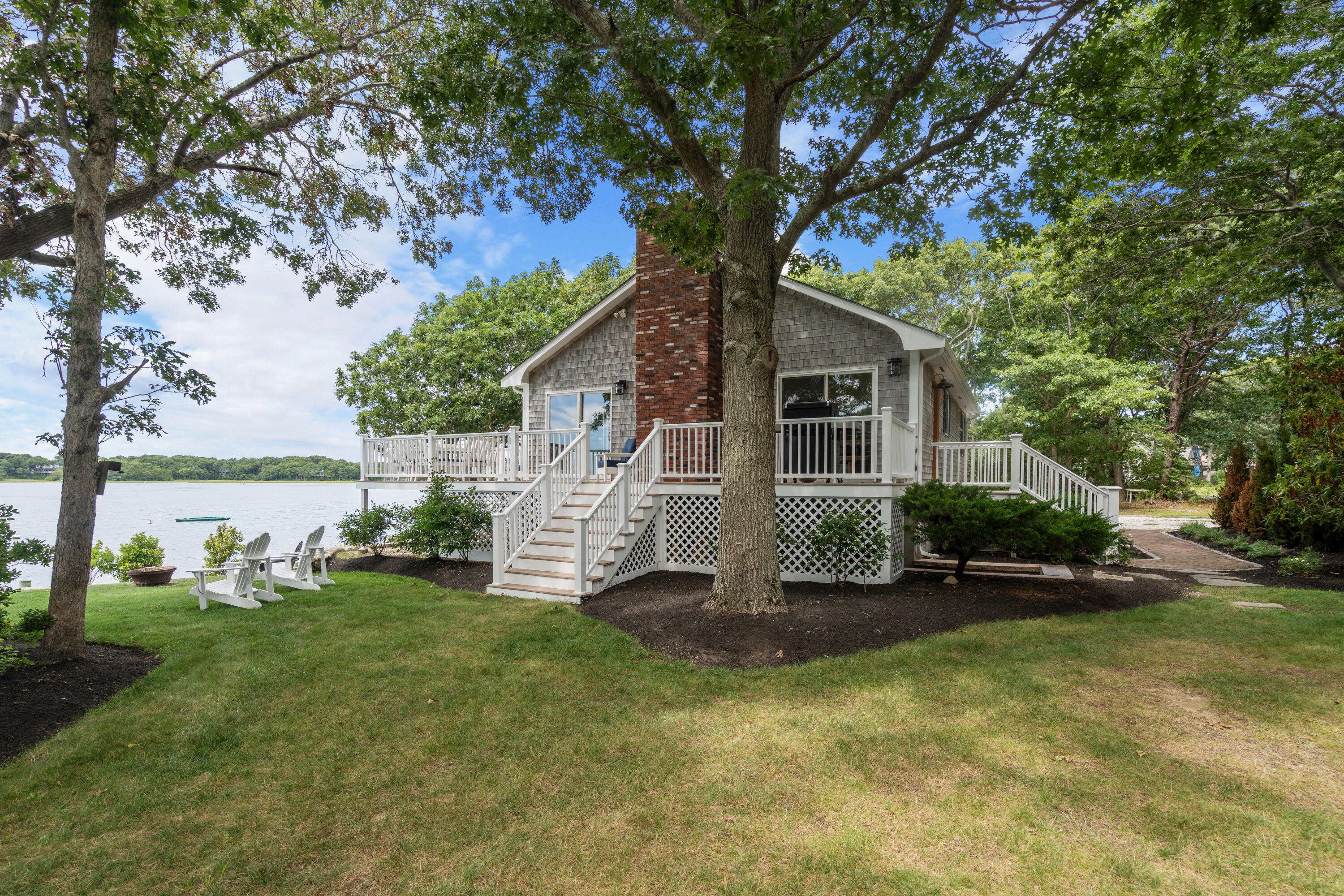 30 Overland Road Mashpee MA 02649