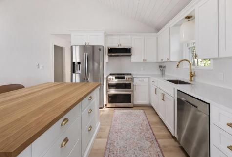 30 Overland Road Mashpee MA 02649
