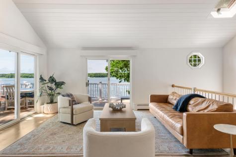 30 Overland Road Mashpee MA 02649