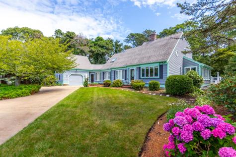 170 Whitehall Way Hyannis MA 02601