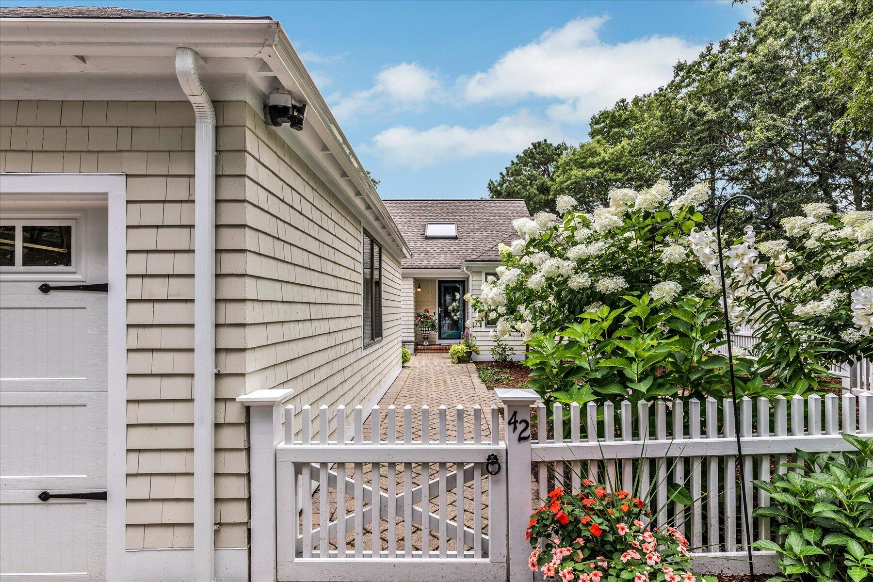 42 Wood Road Mashpee MA 02649