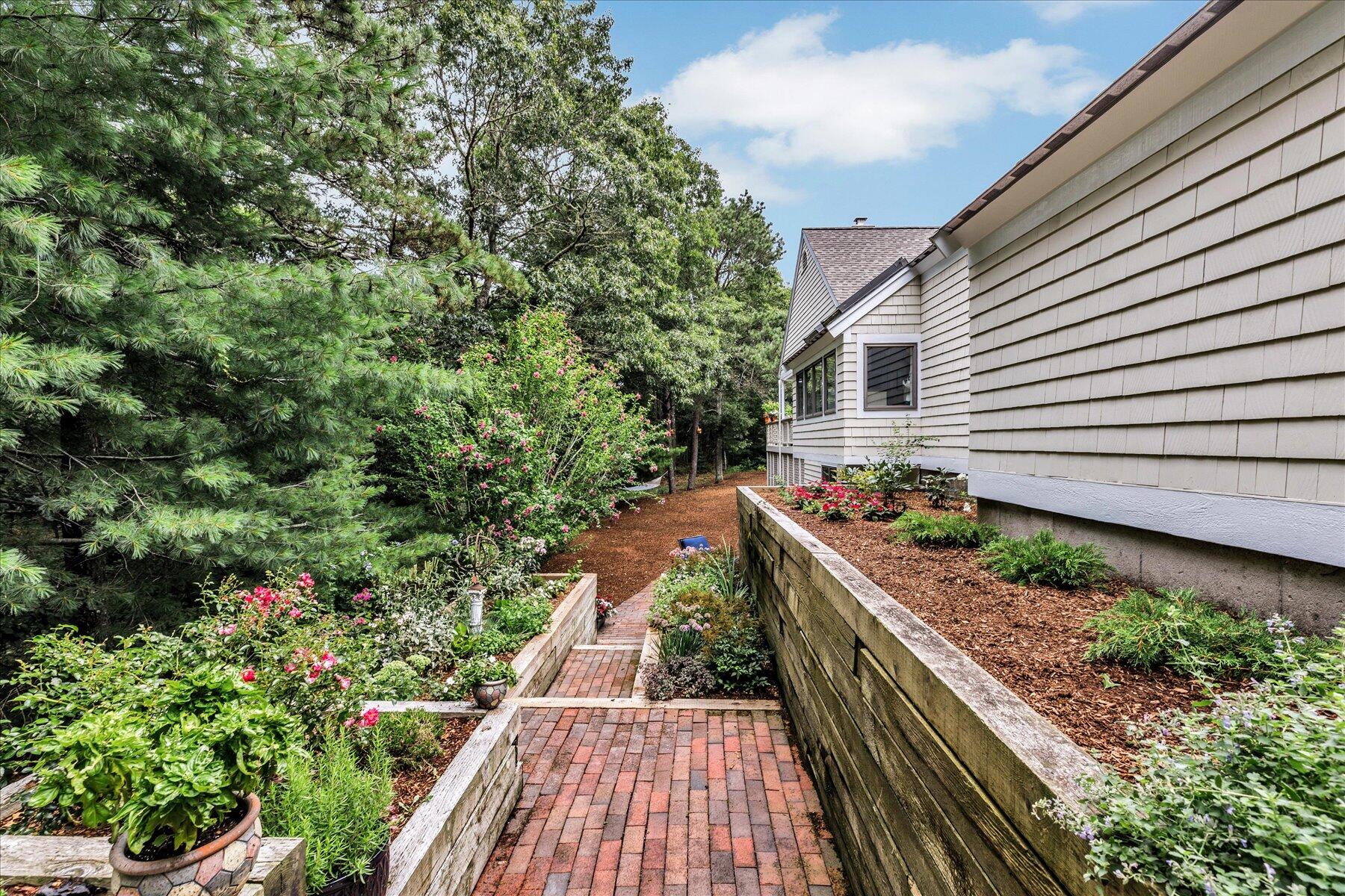 42 Wood Road Mashpee MA 02649