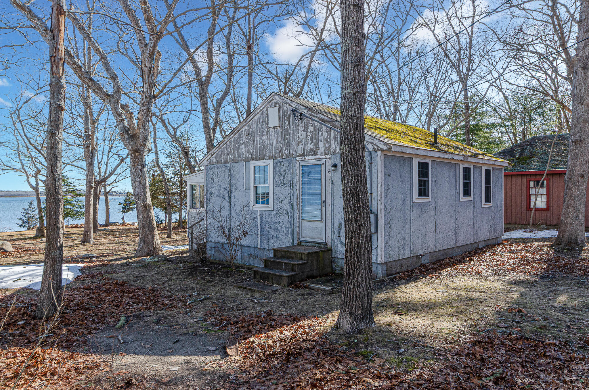 16 Spinnaker Lane MA 02738