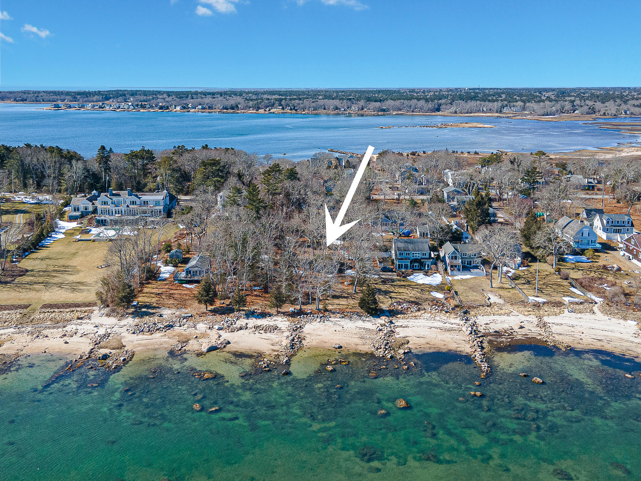 16 Spinnaker Lane MA 02738