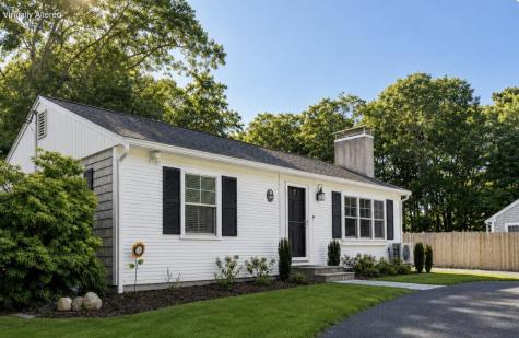 329 Swift Avenue Osterville MA 02655