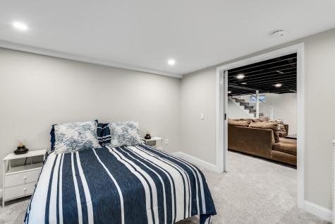 329 Swift Avenue Osterville MA 02655