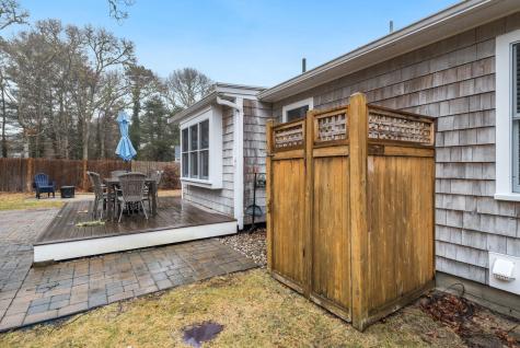 329 Swift Avenue Osterville MA 02655