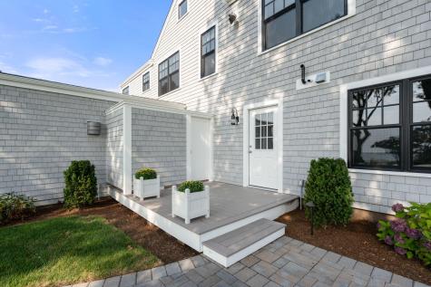 21 Glenwood Street West Yarmouth MA 02673