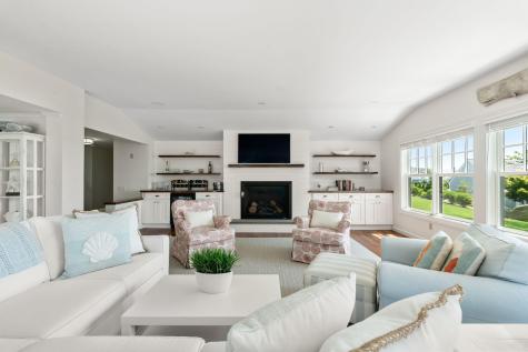 21 Glenwood Street West Yarmouth MA 02673