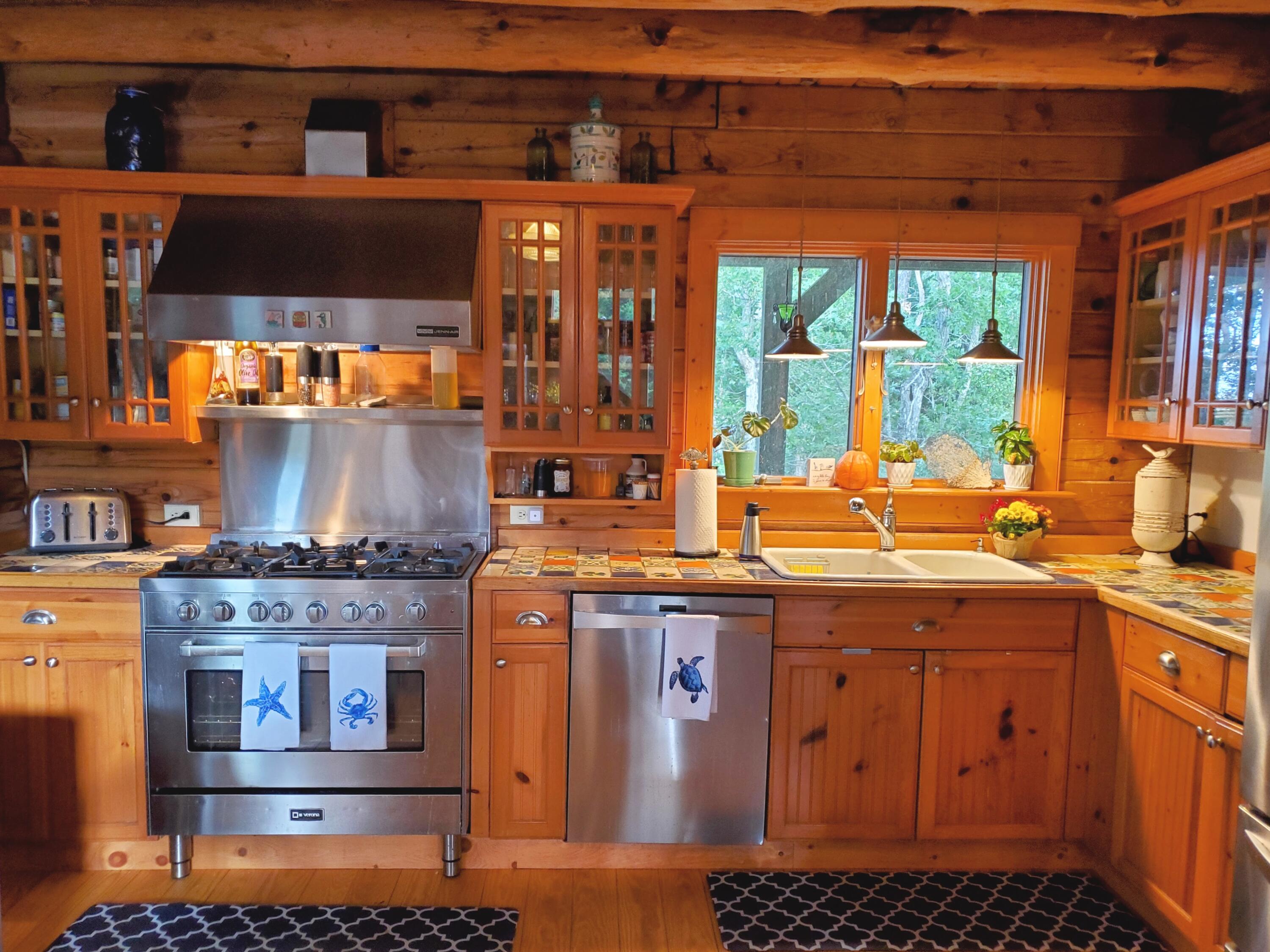 25 Black Duck Cartway Brewster MA 02631