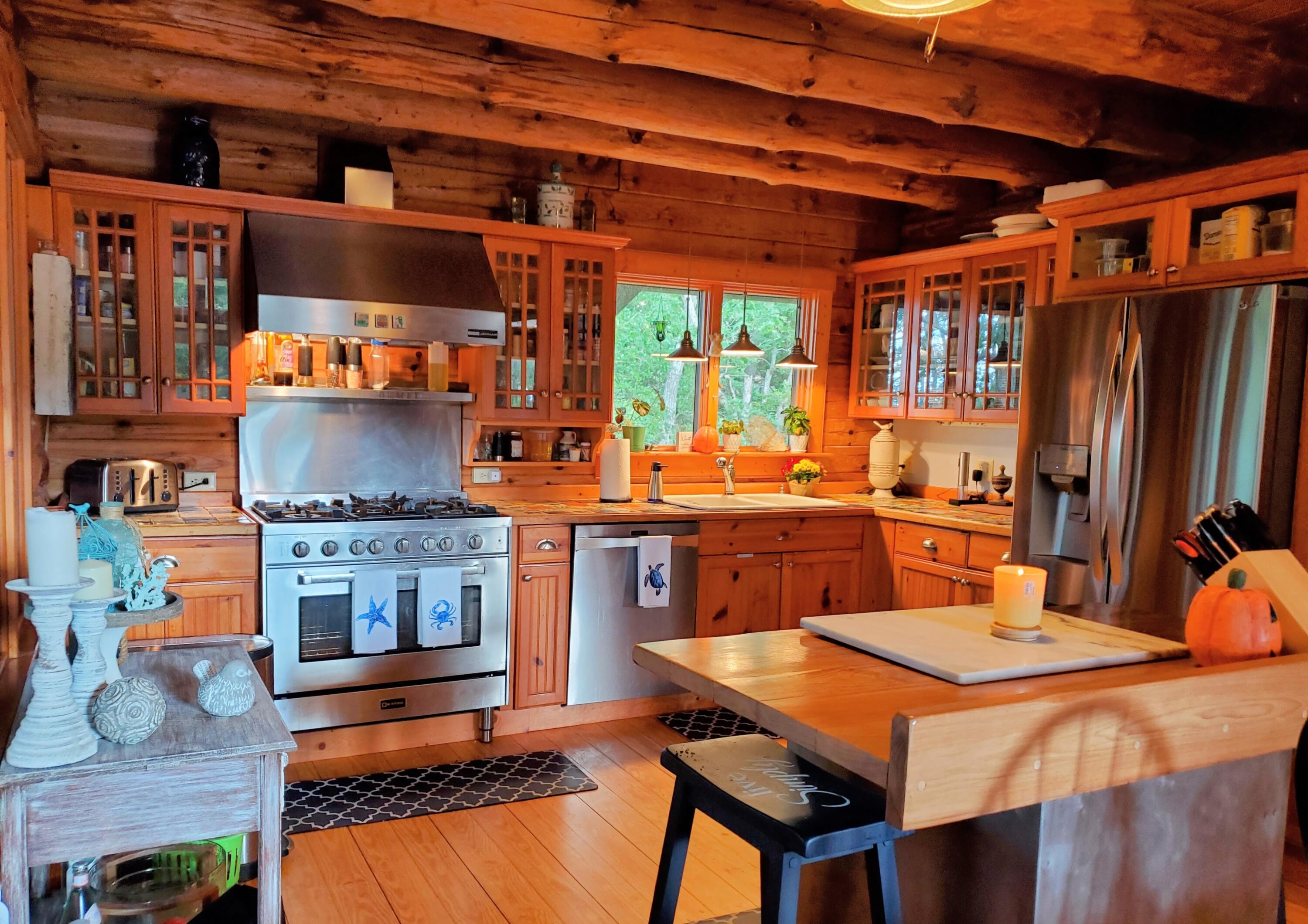 25 Black Duck Cartway Brewster MA 02631