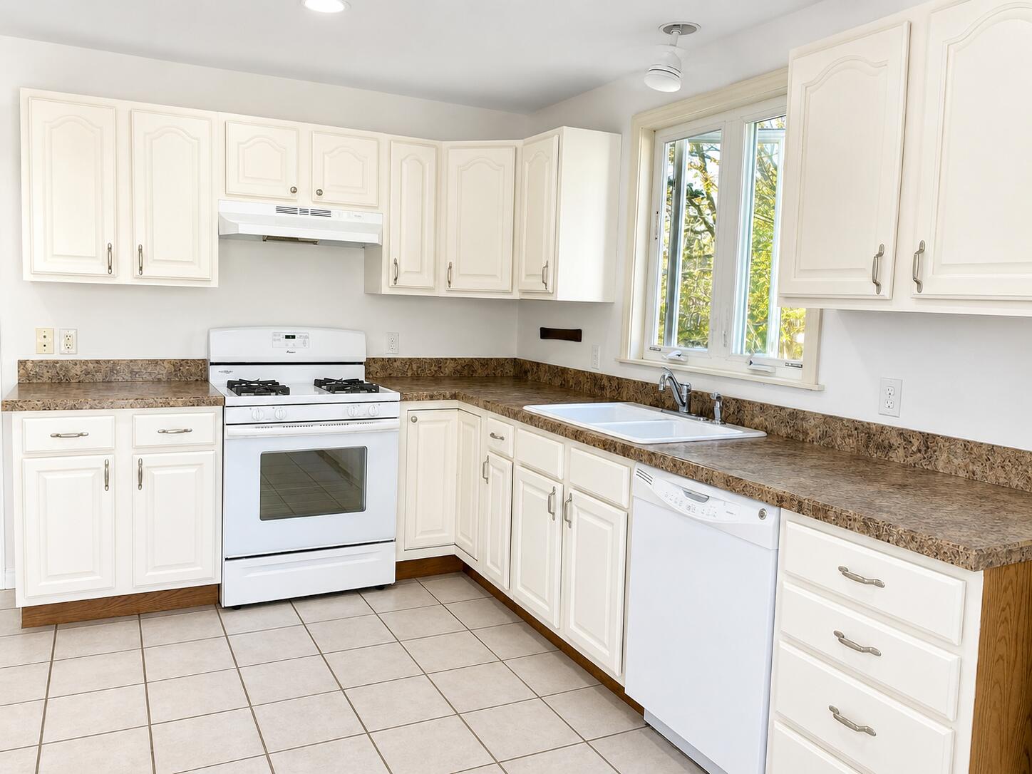 34 10th Street Edgartown MA 02539