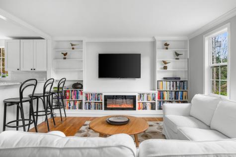 4332 Main Street Barnstable MA 02630