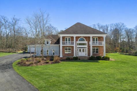 7 Taber Lane Westport MA 02790