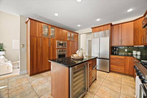 7 Taber Lane Westport MA 02790