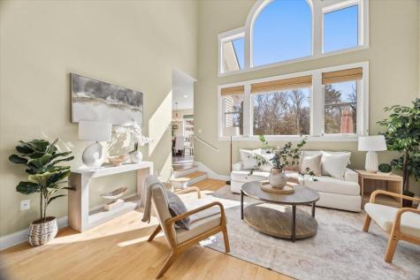 7 Taber Lane Westport MA 02790