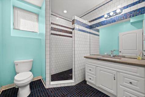 7 Taber Lane Westport MA 02790