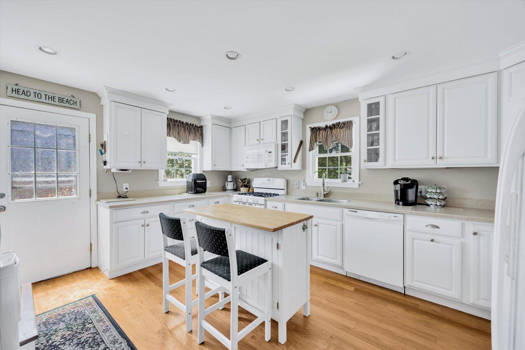 213 Buckwood Drive Barnstable MA 02601