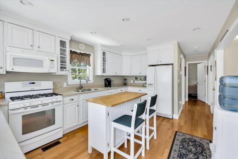 213 Buckwood Drive Barnstable MA 02601