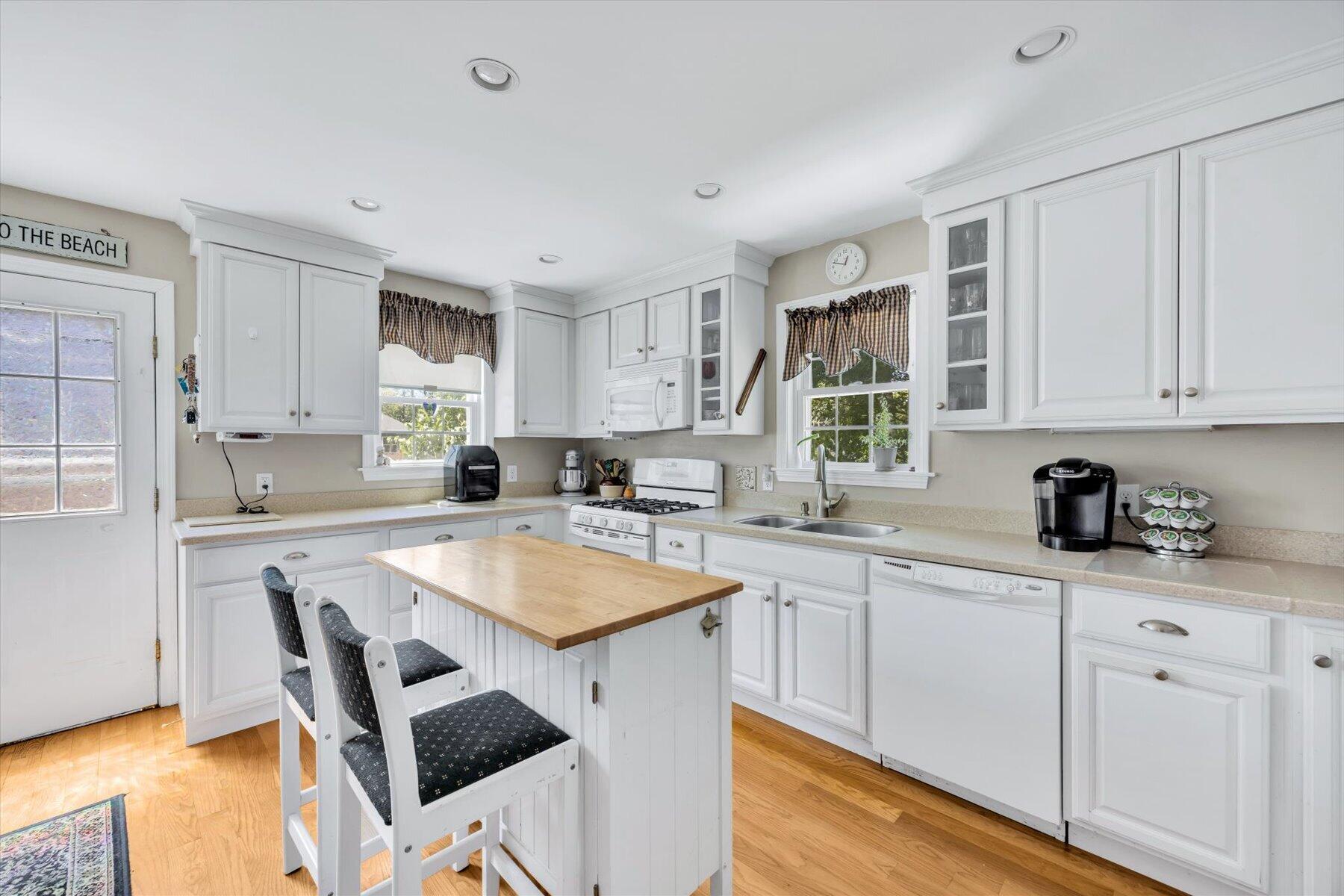 213 Buckwood Drive Barnstable MA 02601