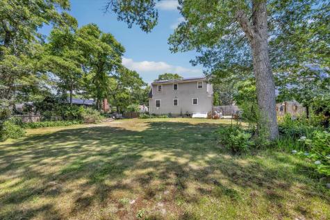 213 Buckwood Drive Barnstable MA 02601
