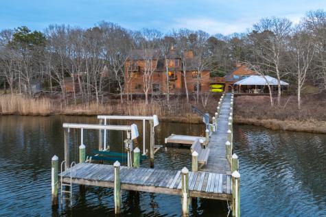 123 Green Pond Road Falmouth MA 02536