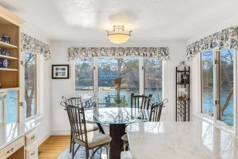 123 Green Pond Road Falmouth MA 02536