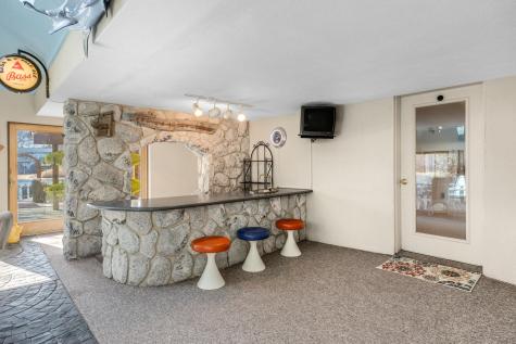 123 Green Pond Road Falmouth MA 02536