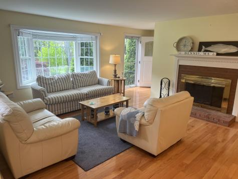 32 Apple Lane Dennis MA 02638