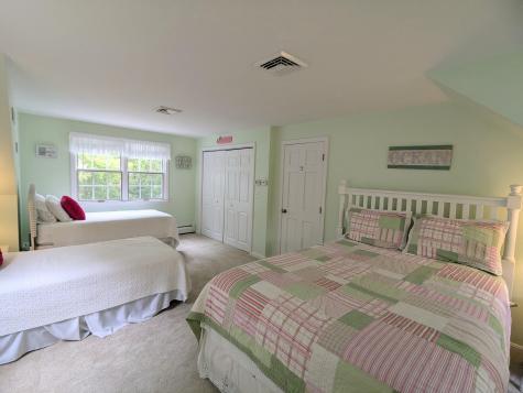 32 Apple Lane Dennis MA 02638