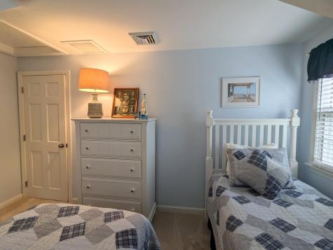 32 Apple Lane Dennis MA 02638