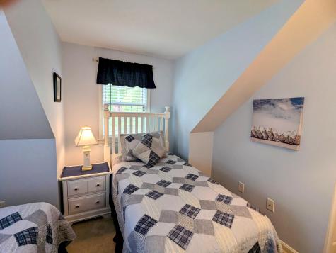 32 Apple Lane Dennis MA 02638