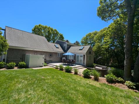 32 Apple Lane Dennis MA 02638